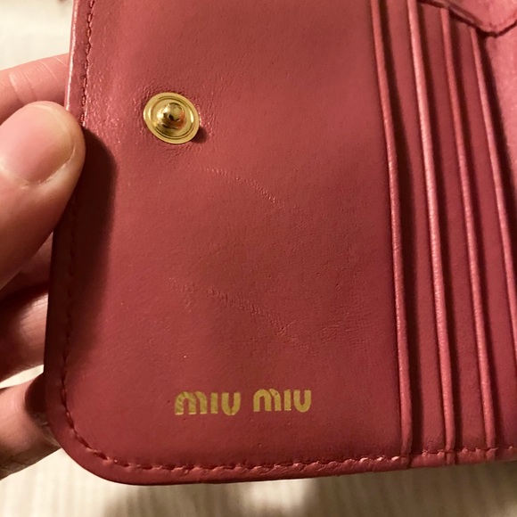 Lightly used Miu Miu wallet 5ML522 - Picture 6 of 7